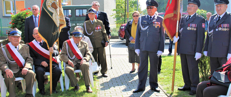 Wiązanki pod Krzyżem Martyrologii