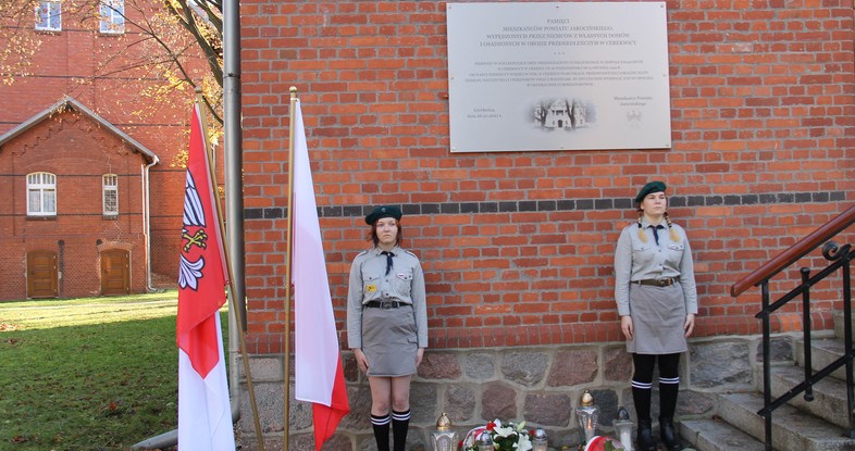 Upamiętnili osadzonych w obozie przesiedleńczym w Cerekwicy