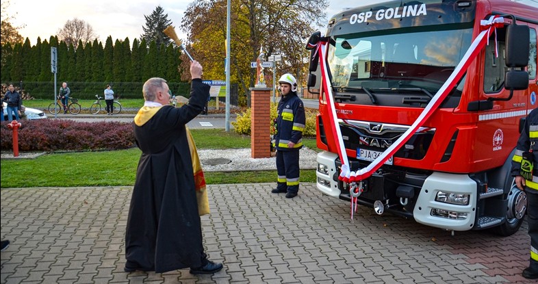 OSP Golina z nowym wozem ratowniczo-gaśniczym